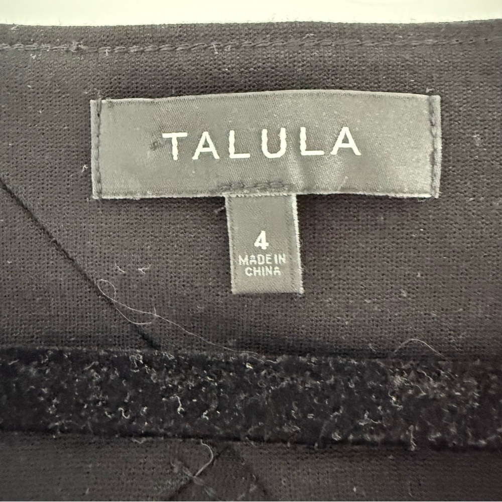 Aritzia Talula black fit & flare short-sleeve knit skater dress - size 4 (Small) - Picture 6 of 6